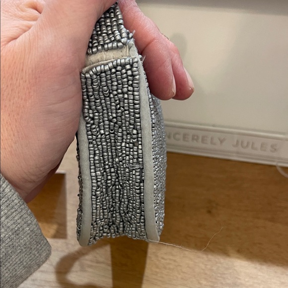 Sincerely Jules Martini Beaded Clutch and Wristlet Set - Gray and White NWT - Picture 4 of 8